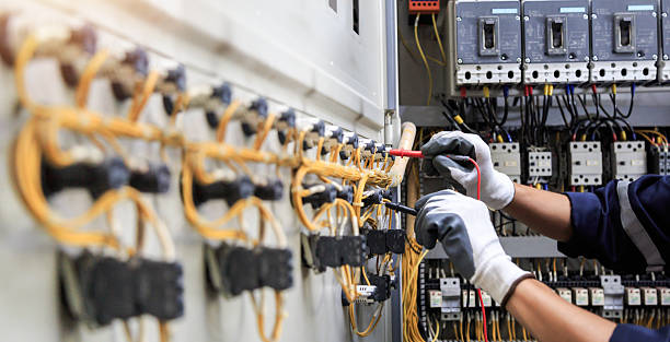 Professional Electrician technician working in Lithia Springs, GA